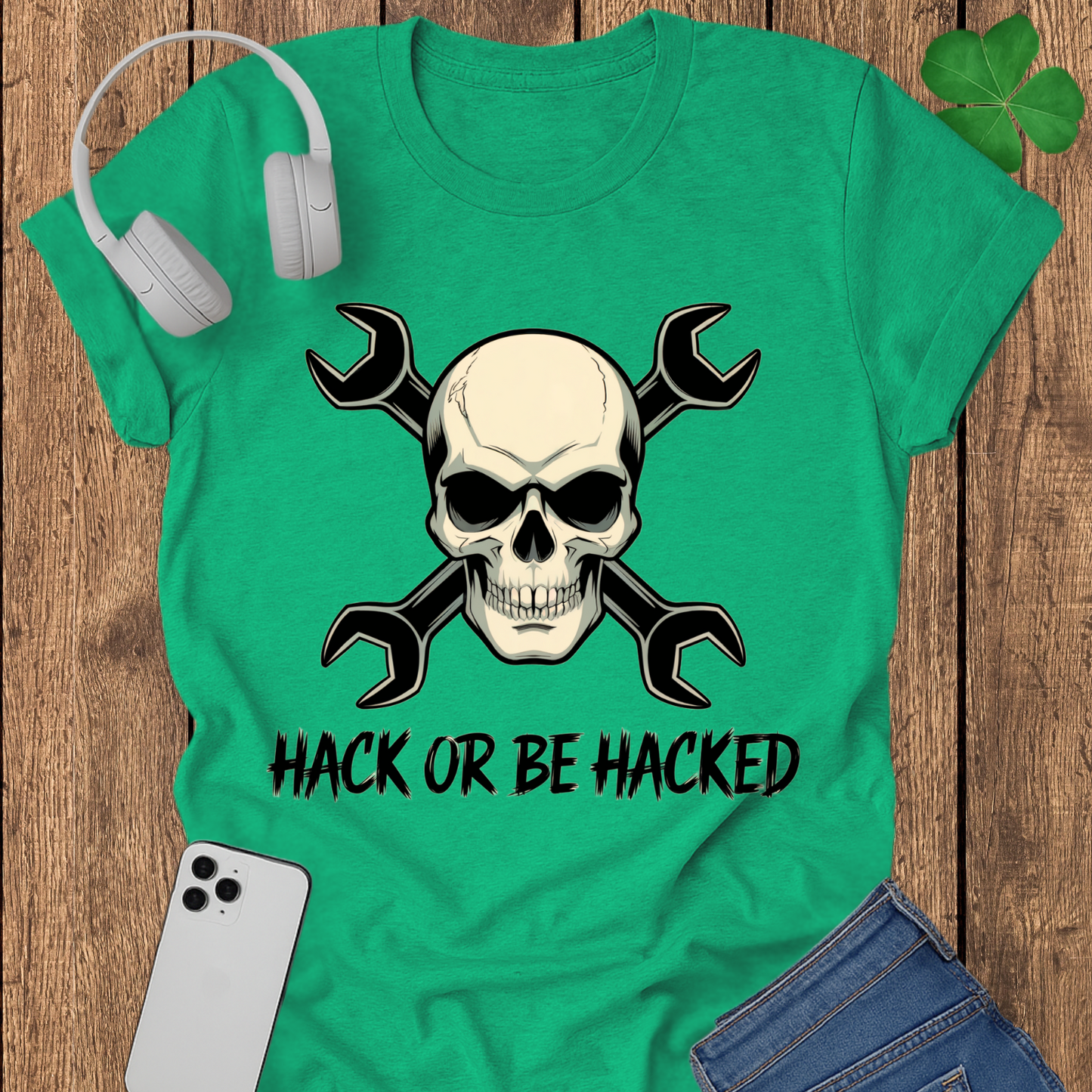 Hack or be hacked T-shirt