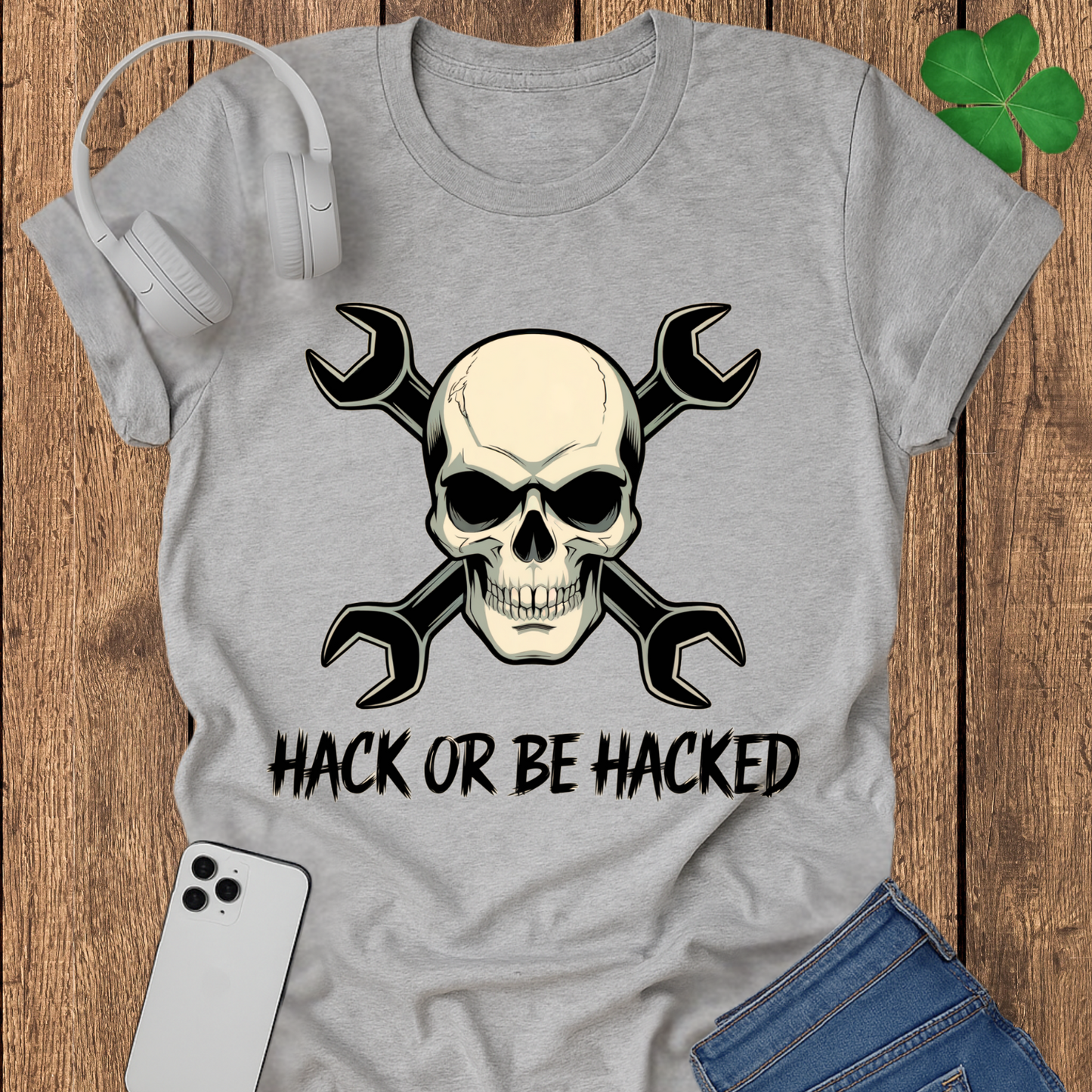 Hack or be hacked T-shirt
