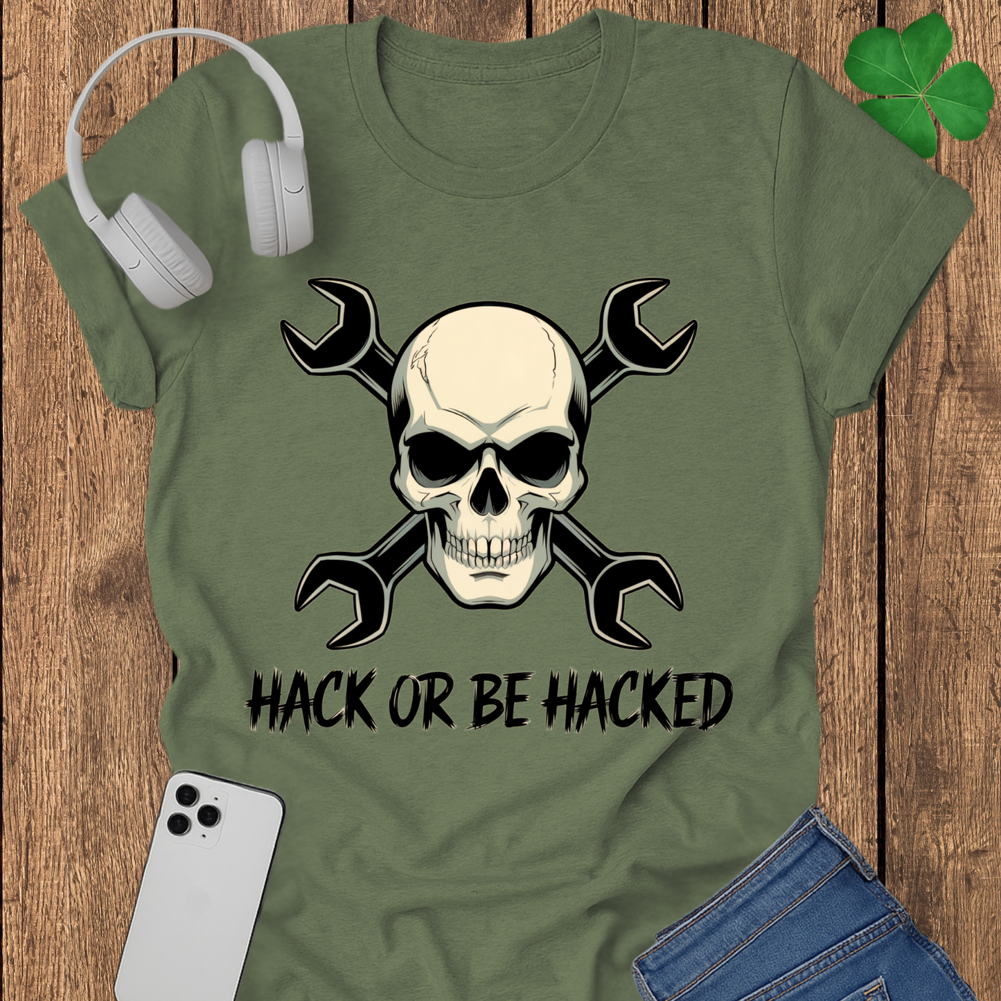 Hack or be hacked T-shirt